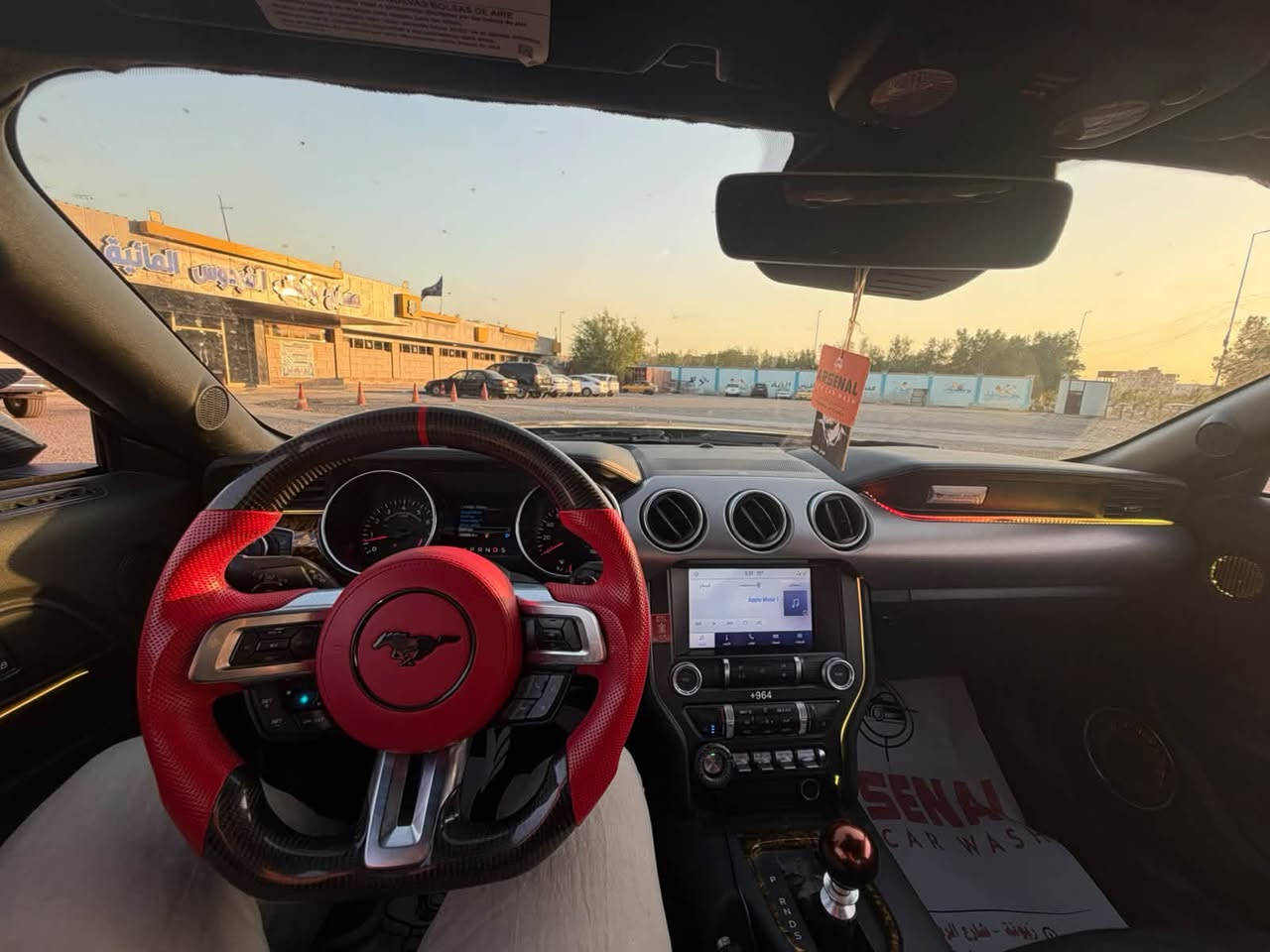 موستنك gt 2022
حادث امريكا فقط جاملغ خلفي بلعراق صار بيها طخه بل بنيد على وضعيتها موضحه بصور وبيها خسفه بسيطه بل لغد فقط على وضعها ايرباك دركه فقط 
عليها بك لايت متغير
لايتات شكل جديد
دعاميه ماك وان
تكساس
سقف روز
دركه كاربون
قبضه كير 
زرع لدات داخليه
وياله فوسن
سبويلر تراك بكج
سياره مصروف عليها هواي
ماشيه ٥١الف كيلو
سعر ١٧٥ ورقه وبيها مجال بسيط
مكان السياره زيونه
***********

