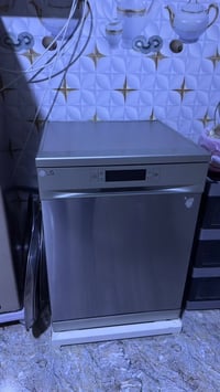 غسالة صحون • LG • نضيف