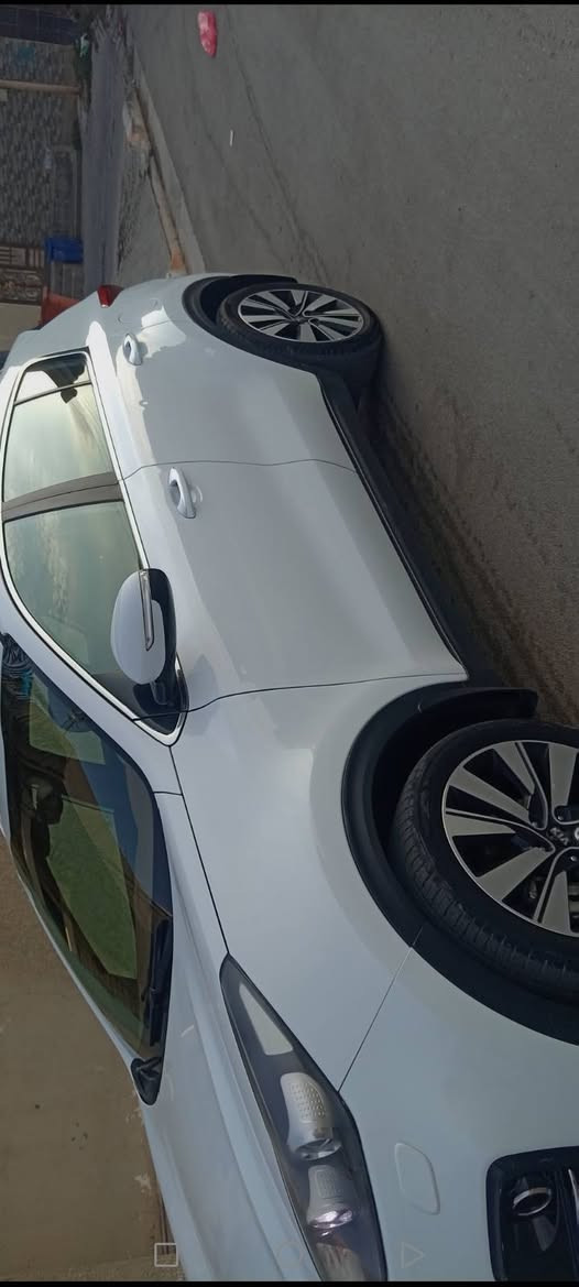 كيه سبورتج للبيع موديل ١٩ بغداد بسمي انكليزي سياره مابيهه صبغ كفاله ماشية ٩٦ سكن بغداد مبايل *********** ***********
