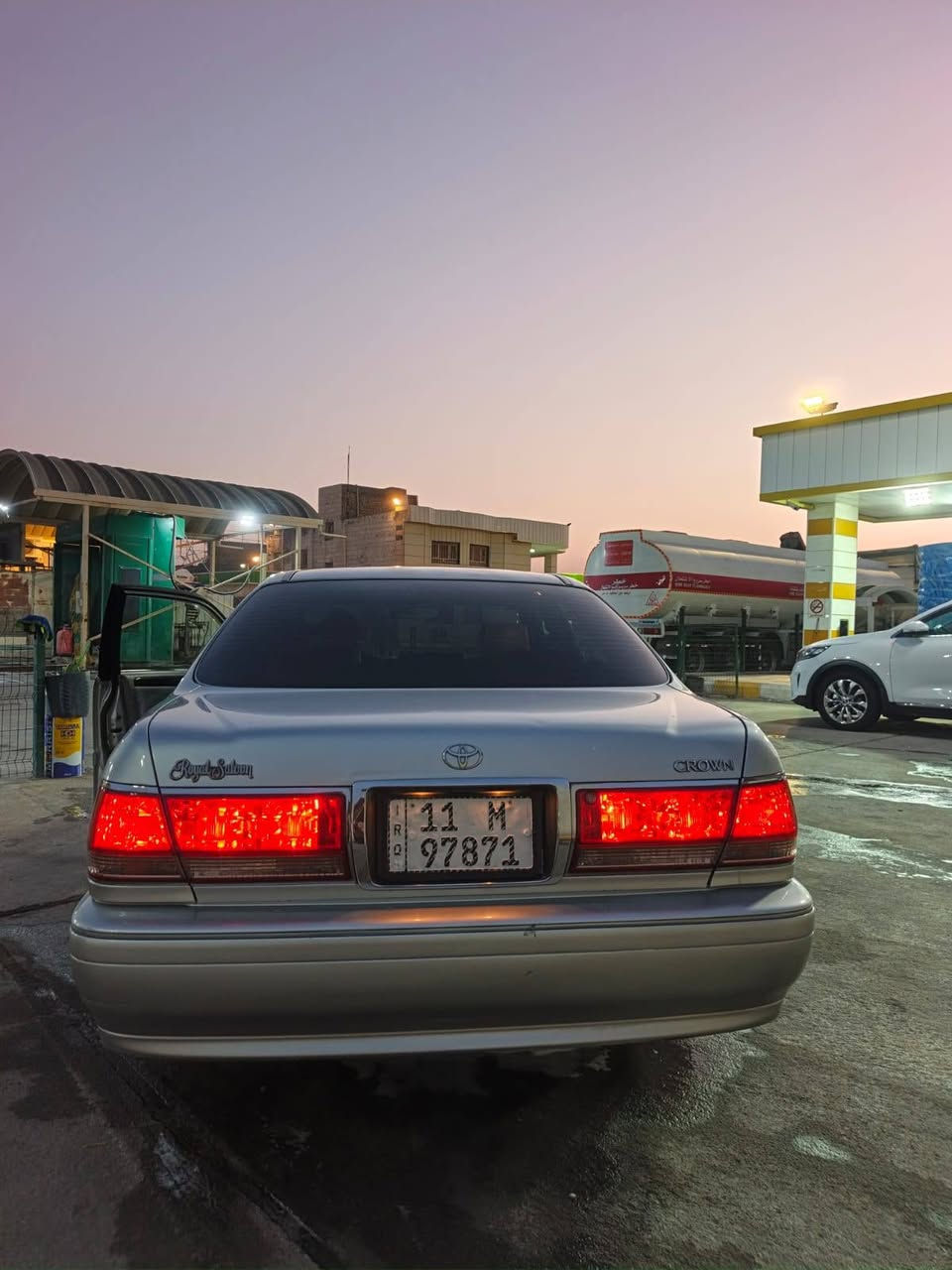 تيوتا كراون 
اللون سلفري رقم بغداد 
تسجيل جديد قرار 102
دكمتين ديفور الصغير 
شاصي 71
سياره مكفوله كفاله عامه 
الاستفسار 
***********
