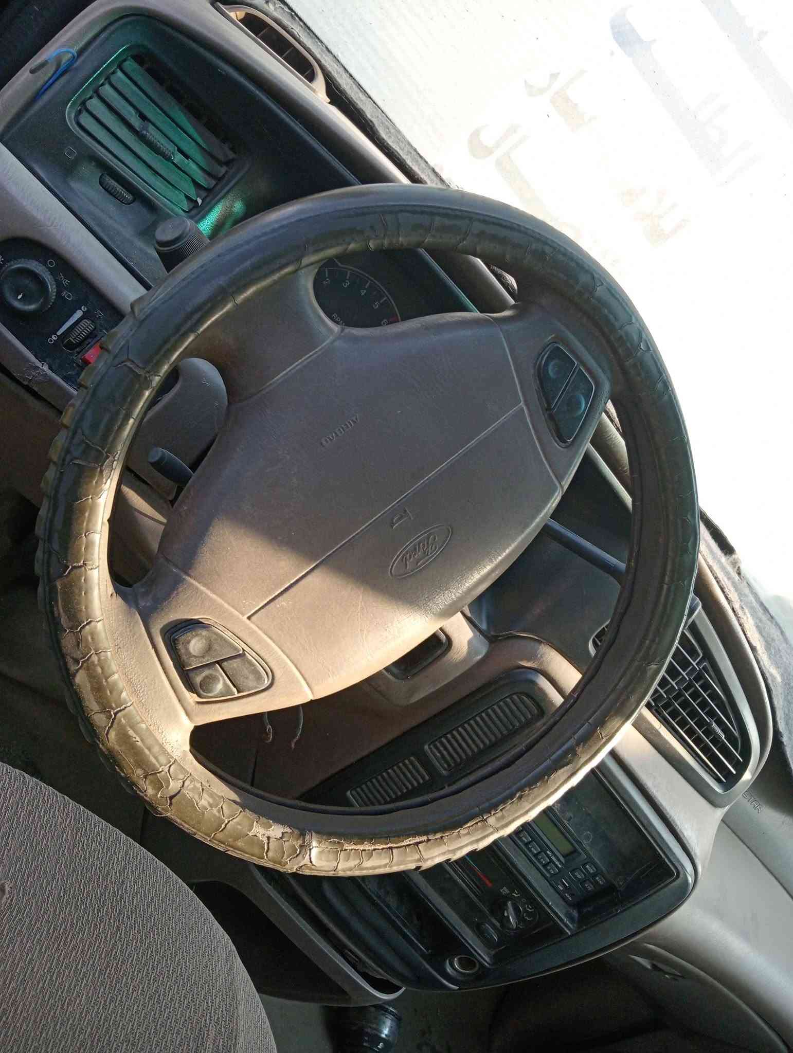 سلام عليكم
فورد وندستر 
موديل 2000
سياره بدون ضربه دواخله بلاد 
مكينه وكيير افلون 6 سلندر
كير جديد 
كهربائيات جاهزه 
بصمه وتشغيل عن بعد 
جامه خلفيه هسه شاده 
نقص جامه وره باب سايق 
سعر 28 
بغداد 
***********
