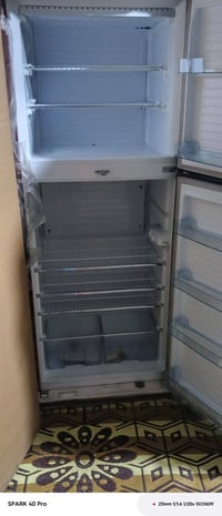 اخوان ثلاجه للبيع اكبر حجم بعده جديد ما مستخدمه 30 قدم للبيع سبب البيع...