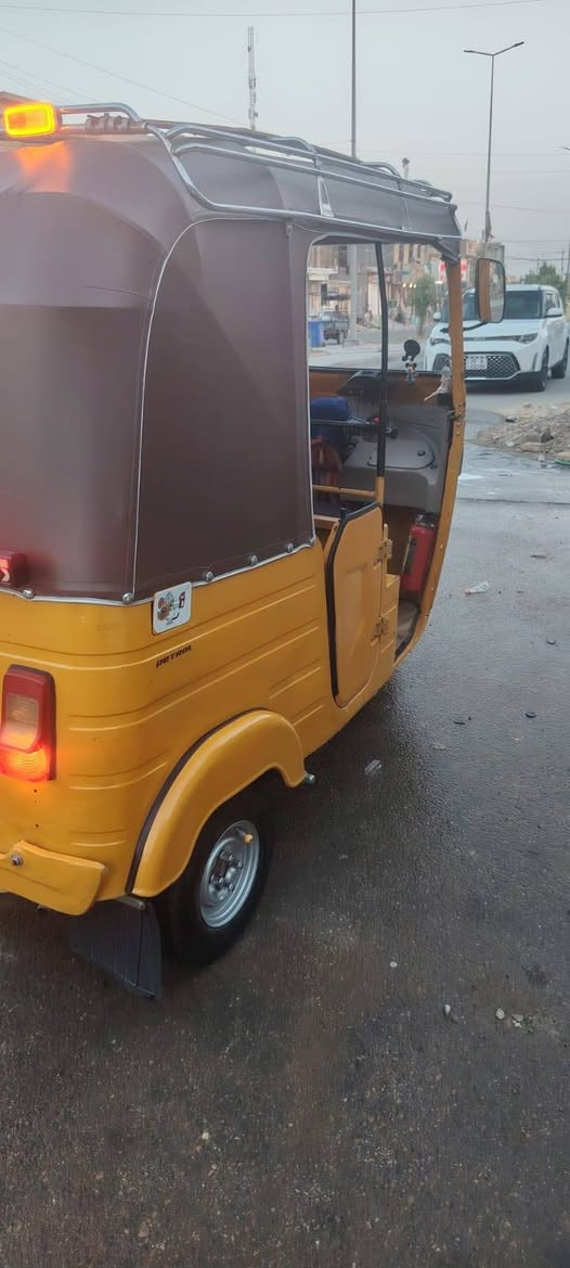 السلام عليكم تكتك للبيع موديل 19 رقم انگليزي وسنويه باسمي6 ونص
*********** كوت
