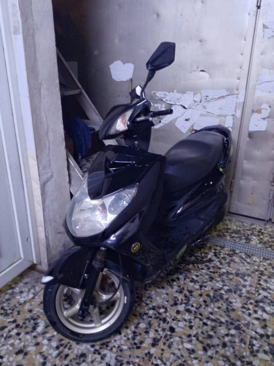 سكنس فحل نوزل سكليتر خطين ياباني أستان كهربائي كله شغاله اي نقص مابيه دراجة جديدة لوك السعر 700 مكاني بغداد المشتل ***********
