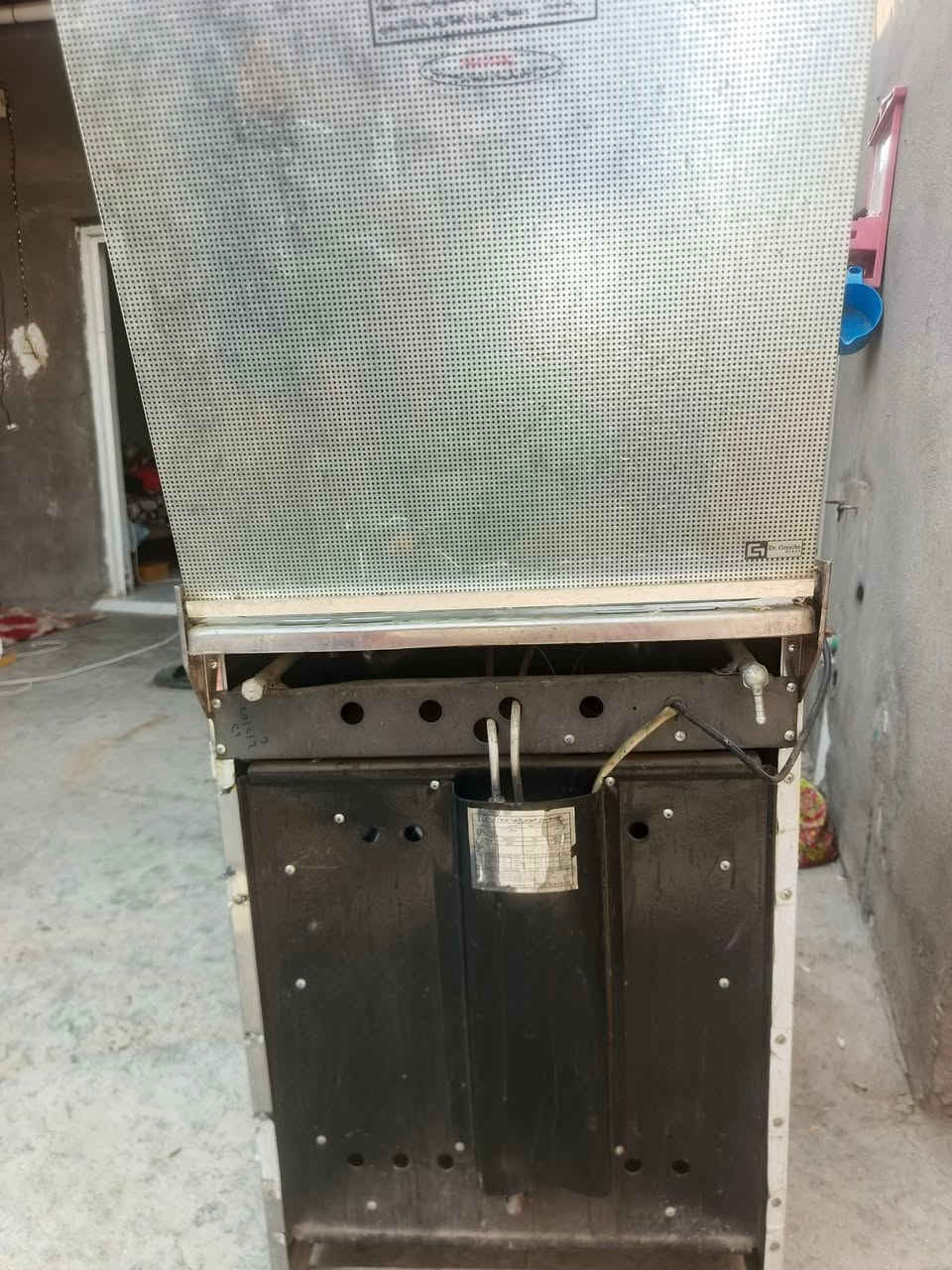 طباخ • ٤ عيون • بلا مشاكل