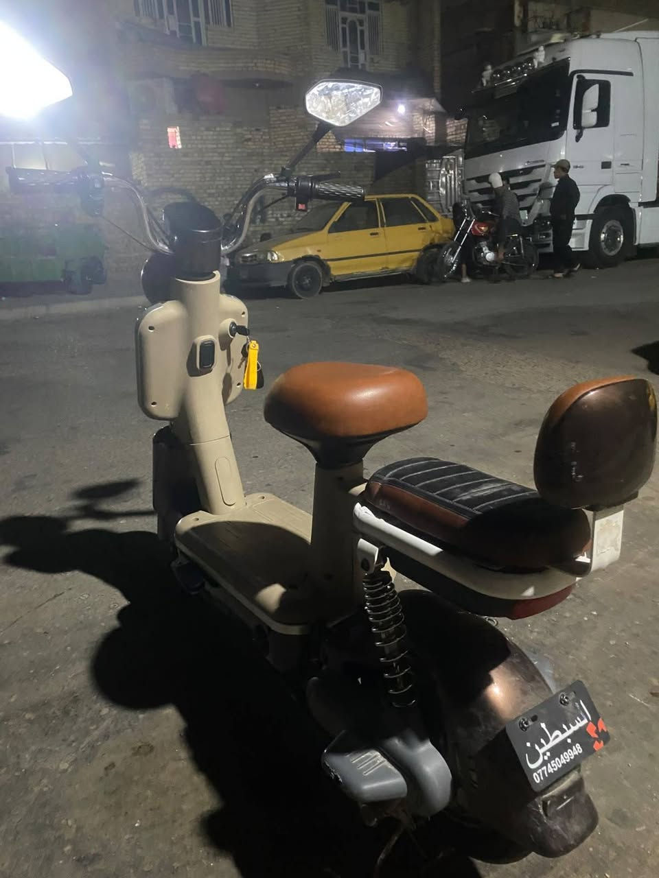 سلام عليكم دراچة شحن بيها قطع بلوايرات ماعرف شنو بس بطاريتها شغالات نوب تجي بيها كهرباء نوب تروح ابيعها ع وضعيتهاا المكان الدوانم مقابيل محطة بيت مخيلف متواجد واتساب واتصال فقط رقم الهاتف السعر 175وبيها مجال /***********
