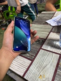 آيفون ١٦ بلس • نضيف • بطارية ١٠٠٪