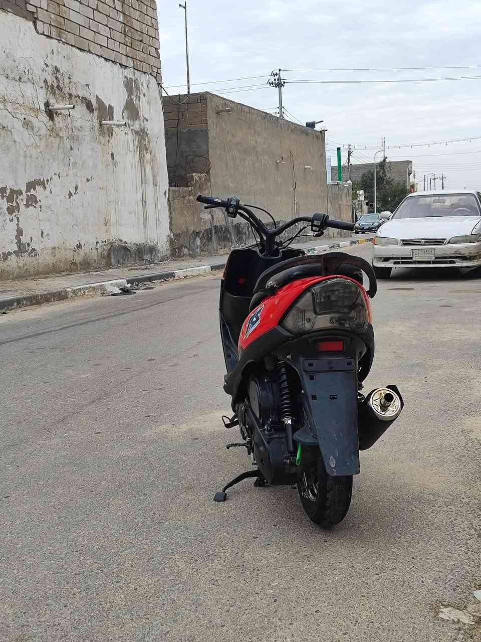 سلام عليكم دراجه ماكس لبيع دراجه جاهزه من كلشي ويل اكزوز بوشه 55 كهربائي شغاله شوفت العين بس بارحه فتحت كفرات الوره مثل ما موضح بل صوره (البصره زبير)
السعر (300)بيها مجال رقمي (*********** )
