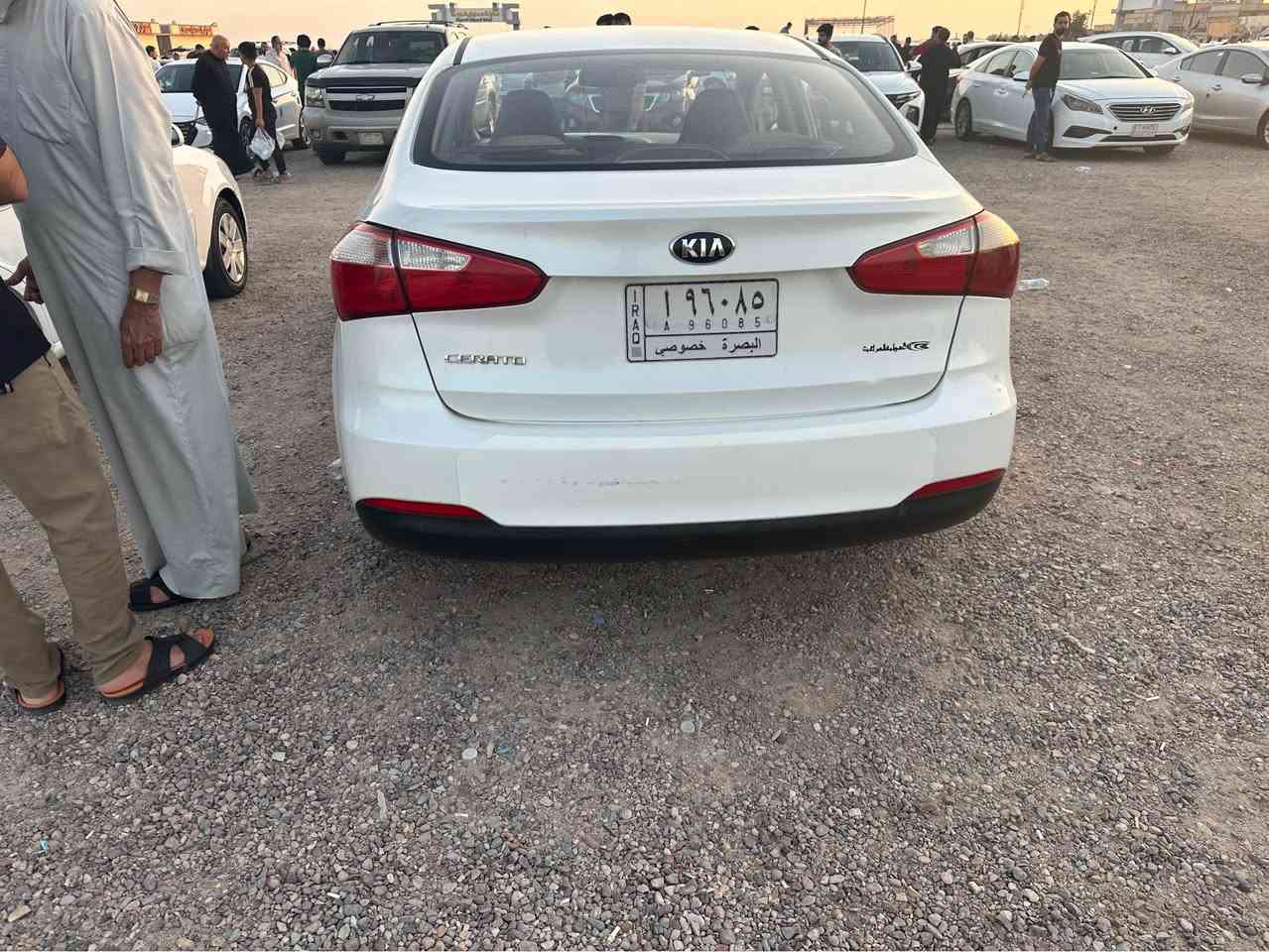 سيراتو موديل16خليجي فول عده البصمه والفتحه بيه جاملغ مبدل اصلي والبنيد نص صبغ السعر118وبيه مجال قليل
*********** البصرة, العراق
