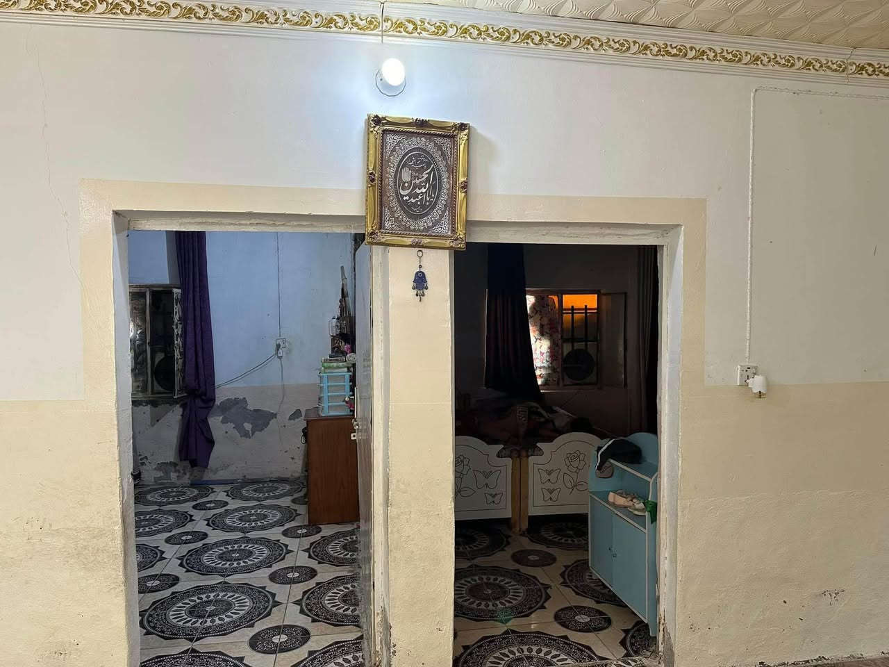اعادة نشر بسبب الوعود الكاذبة

بيت زراعي للبيع المساحه 250 متر 
البيت خير من الله ما بيه اي نقص 

يحتوي البيت على 

مظيف خارجي وصحيات خارجيه 
غرفتين وهول ومطبخ وصحيات داخليه 
حديقه خير من الله جبيرة 

البيت وياه كاونتر المنيوم جديد 
ووياه سبلت وتناكيات ثنين وكيزر وماطور 

سعر البيت 33 مليون وبيه مجال للشراي 

عنوان البيت حي العمال / حي رسمي 
قرب اسواق نصير / مقابيل شبكة الانترنيت 

للاستفسار مراسلتي خاص 
او الاتصال بالرقم ***********

@
