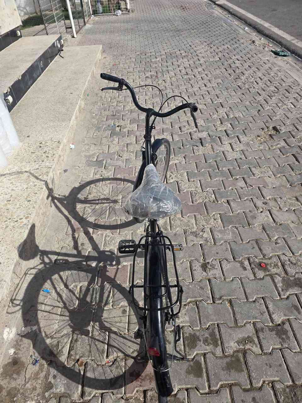 السلام عليكم
🚲 بسكل ياباني للبيع
✔️ اللون: أسود
✔️ نظيف جداً (شبه جديد)
✔️ كرسي جديد مغلف
💰 السعر: 50,000
📞 ***********
