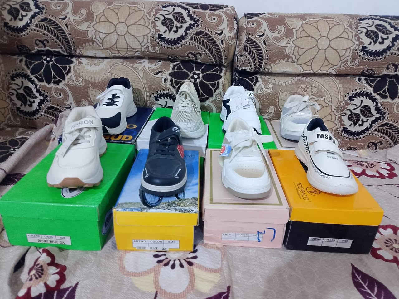 شلعه احذيه تعزيلة محل اخر قطع باقيه قليله سعر القطعه ب خمسه فقط رقم *********** الإتصال بلرقم ناصريه مركز
