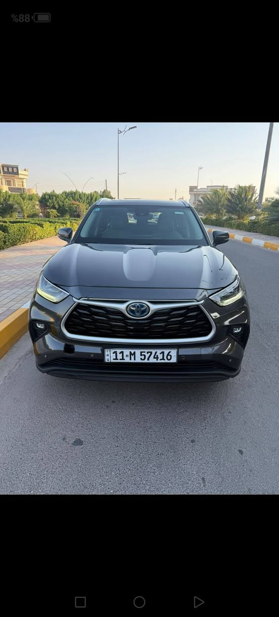هايلندر موديل 24  خليجي بانزين وهايبرد4 سلندر 2500 فتحه فول 1علئ1 فول مواصفات7 راكب السياره في الفلوجة ***********
