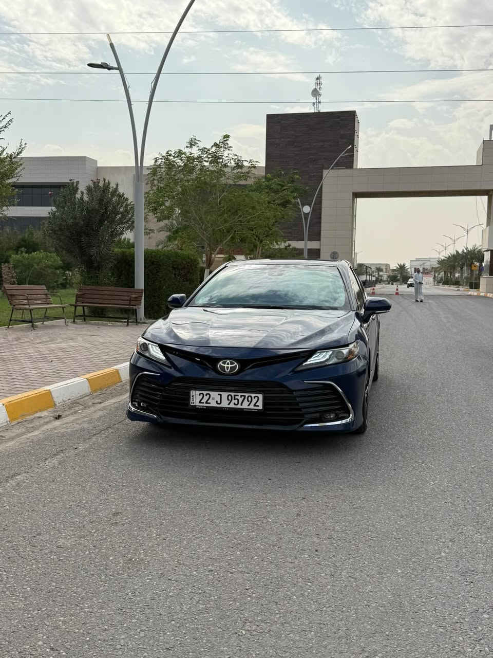 كامري XLE • ٢٠٢٣ • وارد امريكي