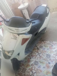 دراجه فور سايد جاهزه شغل وطلع وين ميعجبك السعر 450وبيهه مجال الشعب حي ...