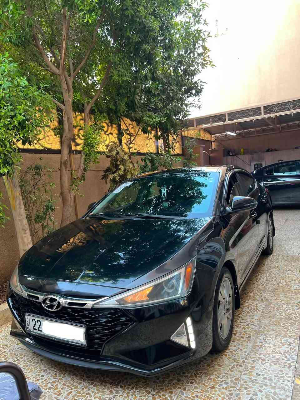 السعر…128
النترا 2019  وارد كندي المرغوب محرك 2.0 دوش بدون دوانز وكير AT مو cvt…فول مواصفات بس بدون بصمه وسلايت كير محرك شرط سياره نضيفه حيل ومال بيت على وضع الشركه برغي ما مفتوح بيها ماشيه 76  ألف مايل حقيقي ….رقم اربيل بأسمي هزه وفحص جديد

المواصفات:
تدفئة كشنات 
تدفئة ستيرن
رادار جانبي
نقطه عمياء
تحديد مسار
كروز سرعه
اشاير بالمري
 شاشه كبيره
كامره بلادي
كار بلاي
3 وضعيات قياده(سبورت__سمارت__نورمال)
بك لايت لد
بلاجكتورات
تحكمات ستيرن جهتين
جامات كهرب
مرايات كهرب 

الضرر:بدون حادث فقط بوند صبغ …دواخل سليمه ايربكات سليمه

السعر:128 بيها مجال بسيط 
للأستفسار:***********. //يوجد واتساب
الموقع:موصل حي الزهور
