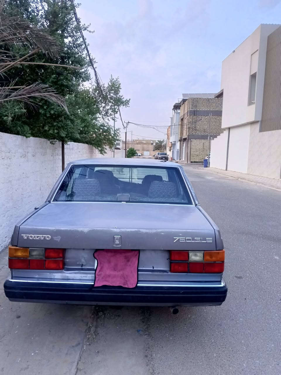 فولفو • حي المعلمين • رقم بغداد