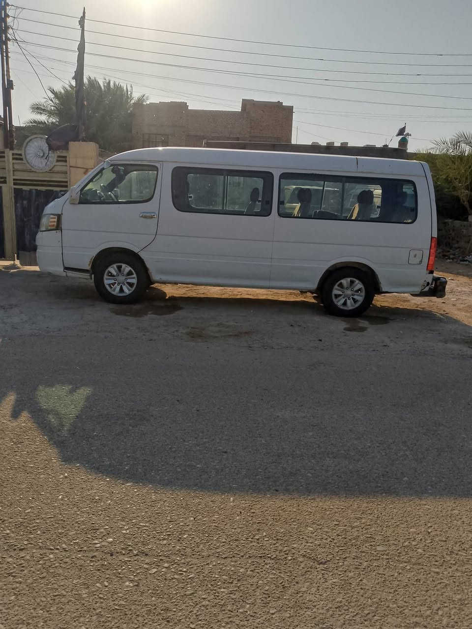 السلام عليكم جنبي موديل 14 سياره خير من الله كير ومحرك ونجي صدر  خلفي امامي جديد.  تحويل ثاني يوم المكان  بغداد السعر 63 وهاذ رقمي ***********
