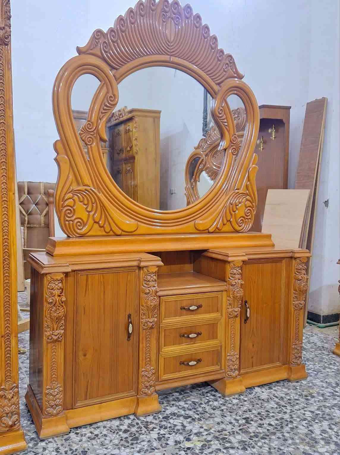 غرفه ام ٦ ملحق صاج وجه وكفه تفصال شغل ثقيل الضهر جرجوبه برغي الهيكل ودنك كلهه زان لوجه 5 ملم وداخل 4 وزاويه كنتوريه شغل ثقيل جدآ العنوان بغداد البلديات التوصيل مجاني داخل بغداد والمحافظات بكروه للحجز والاستفسار الاتصال على وات ساب ***********
