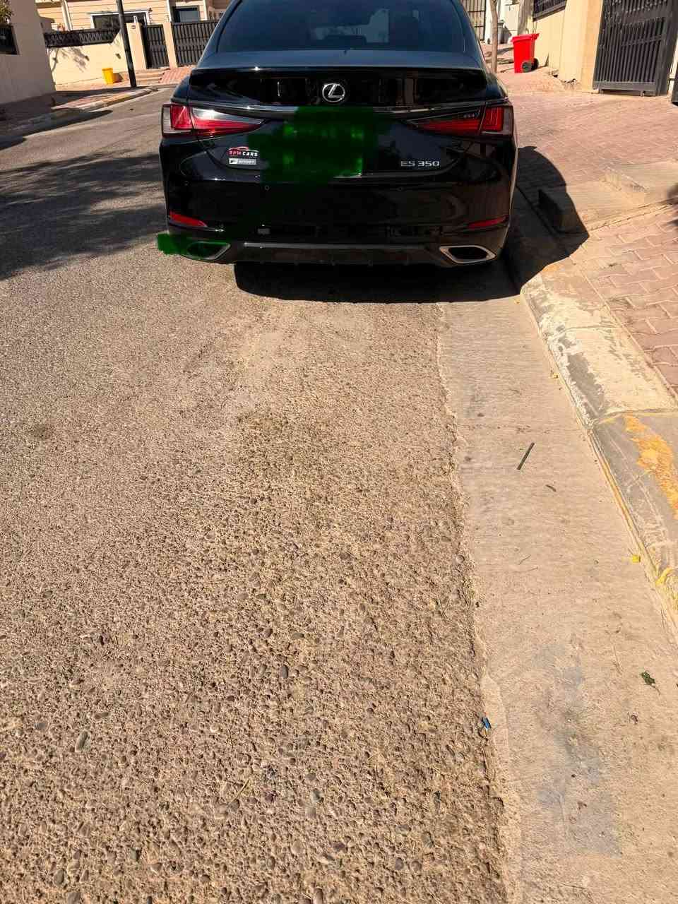 لكزز Fسبورت ٢٠٢٠  ES 350 سته سلندر ماشيه ١٠٠  رقم اربيل  بيها بونيد صبع مكانين bdr طرف السكن  كير مكينه شرط  فول مواصفات داخل احمر  مكان السياره كركوك تحويل نفس اليوم سياره بدون ايرباك  شرط والفحص مالها بالمشور 
السعر ٢٦٠ ورقه 
***********
***********
