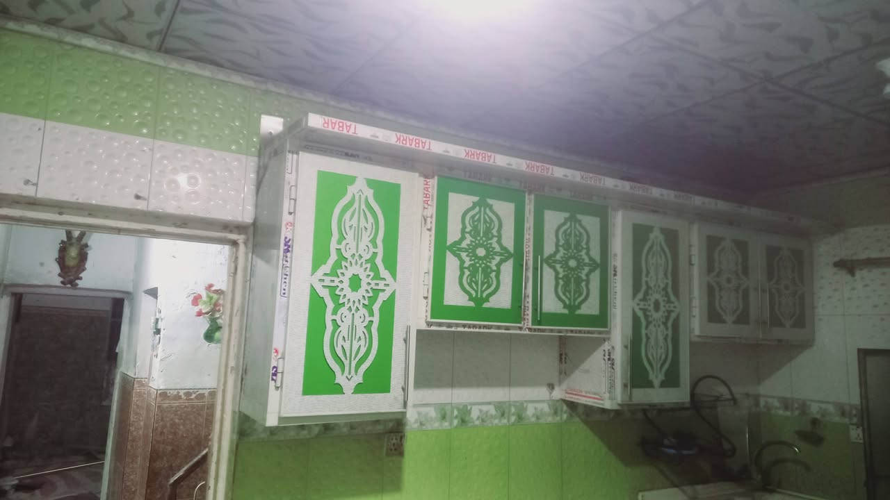 كاونتر المنيوم مستعمل نظيف للبيع عنوان كربلاء حي العامل منطقه الاخيره سعر ٢٥٠الف  ***********
