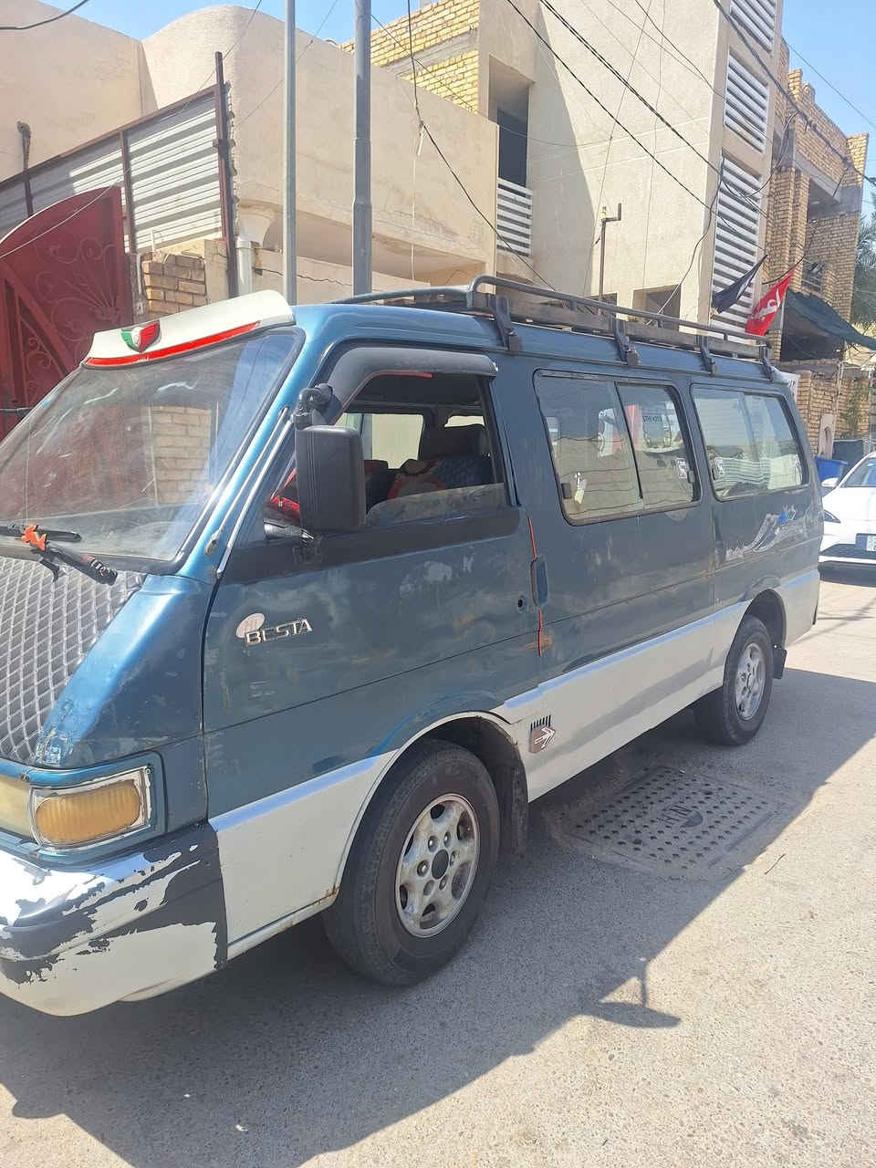 السلام عليكم كيا بستا لبيع
سياره رقم نكليزي سنويه لنهايت ل٢٧ 
مصفره هيه ومرور سياره بسمي تحويل او وكاله 
مكان سياره الكوت السعر خاص 
***********
