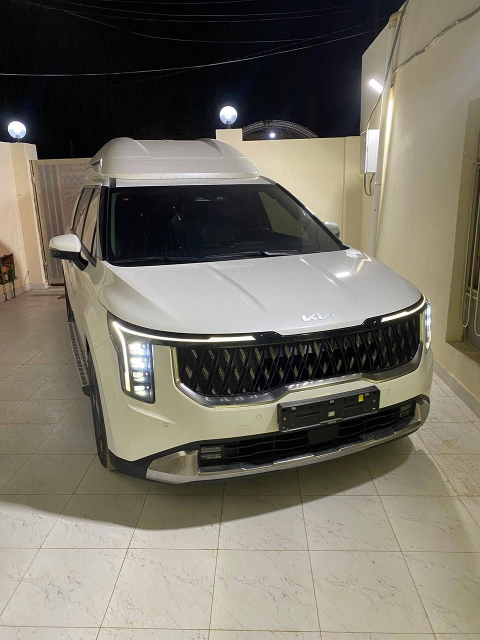 📢 كيا كرنفال 2025 

بيع فقط بيع فقط بدون مراوس

🚘 وارد كوري – بانزين فقط
✨ مواصفات فول … 

🔒 كفالة عامة . 

🔥 أهم المواصفات:

بصمة أبواب وتشغيل

تشغيل عن بُعد

كير ماوس

أبواب كهرباء كاملة + جنطة كهربائية

بردات بكل الأبواب

كشنات كهرباء مع تدفئة وتبريد

كاميرات أمامية وخلفية 360°

ويل كب كروم

مرايا شفط

عداد ديجيتال

باك لايت LED

زنون + إشارة LED

كشافات بروجكتر

Auto Hold

هاند بريك بصمة

تبريد 3 قطع + شاشة منفصلة

إنارة داخلية على الأبواب

رادارات أمامية – جانبية – خلفية

توقف ذاتي

تحديد مسار

قيادة ذاتية

كاميرات تسجيل حوادث أمامي + خلفي (داش كام) بلادي

✨ السيارة عليها قمبورة – طلب خاص
✨ ماشية 20.000 ألف km   حقيقي
✨ وضع الشركة

📄 المستمسكات:

رقم بغداد إنكليزي  مميز شهداء سنة وتتحول

📍 الموقع:

الديوانية – المركز

💰 السعر:

328 ورقة قفل 🔒

📞 للاستفسار:

📱 اتصال + واتساب ***********
رجائاً فقط الشراي يتصل
