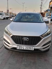 نسلام عليكم توسان 2018 سياره جديده معنه الكلمه ماشيه 120الف رقم سليمان...