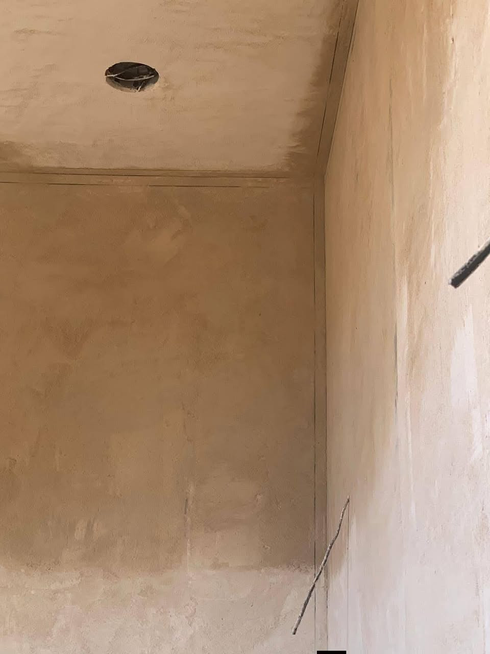 السلام عليكم للباخ متفرغ للعمل سمنت مساطر جص بورك شغل درجه اولى اشتغل متر يوميه كباله اتصل وبيك خير ودلل ***********
