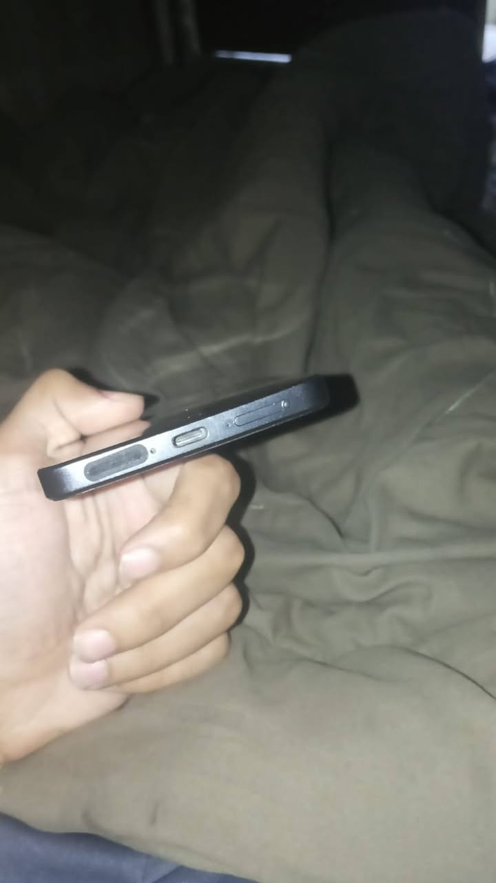بوكو اكس ٧ برو • ٢٥٦ • شاشة ١٢٠ هرتز