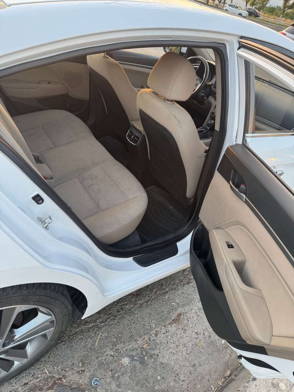النترا ٢٠١٧ خليجي ايك ده ست بي سبغ بوند تبديل شركة
بئ زه ربه ١١٢ بريفه جوي سه ر ناڤئ منه 
145$
*********** دهوك, العراق
