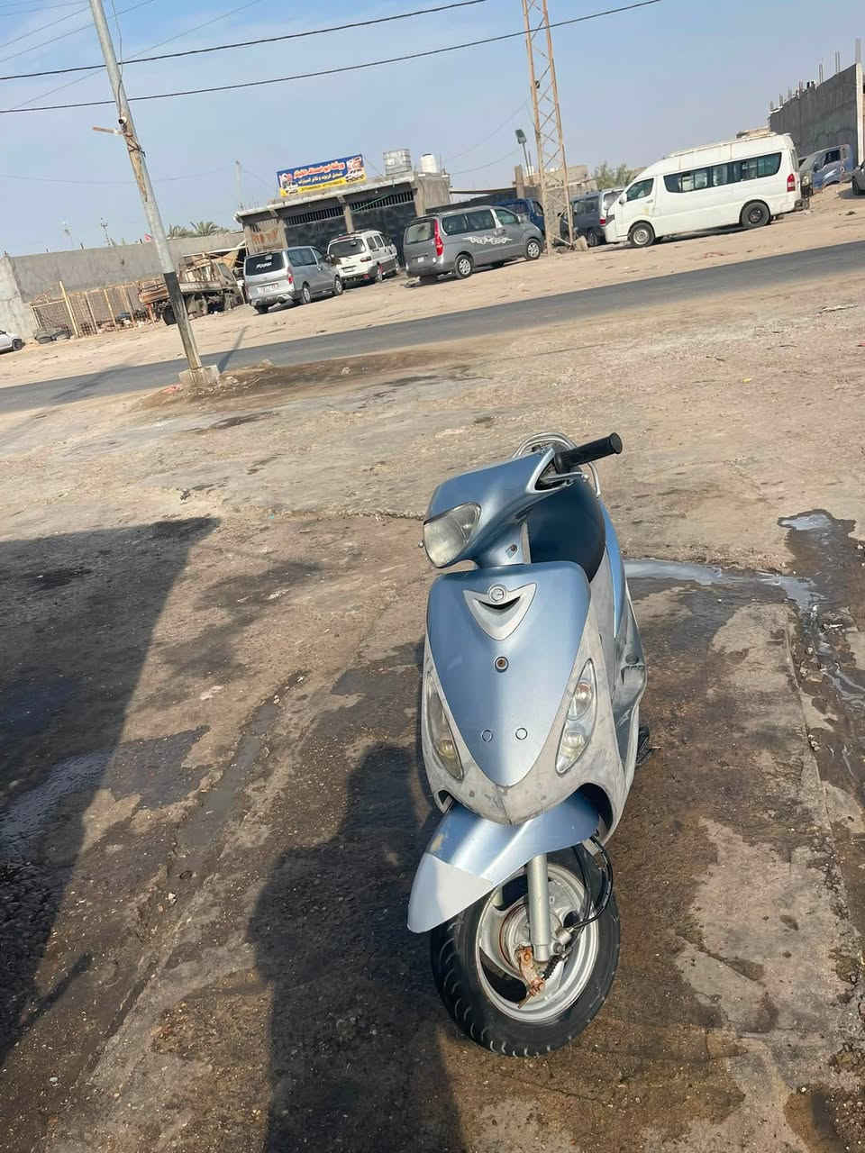 سلام عليكم دراجه ماكس غجمه دراجه تشتغل هندر سلف نكره سلف دراجه ما مفتوه بلاديه  كلشي بيها بلادي قبل سته شهر نزلتها رنبه مكان البصره أبو خصيب شارع الوسطي رقم هاتف ***********
