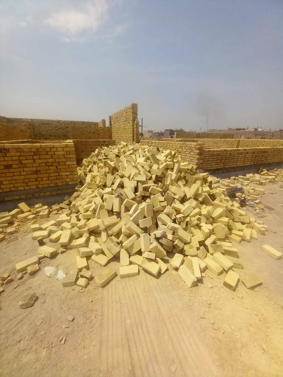 نظيفة • بلوك كهربائي • خاص