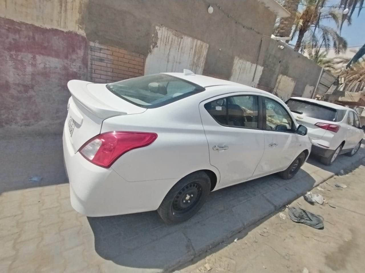 62300
موديل 24
بيعا ضربة بالباب الخلفية
ودحجة بالجاملغ الوره
وشخط من الطول للطول بالصفاح مال السايق معجون. رقم بغداد

زلسنوية بامسي هم

تحويل ثلني يوم
السعر 125و بيها محال 
*********** وتساب فقط النجف, العراق
