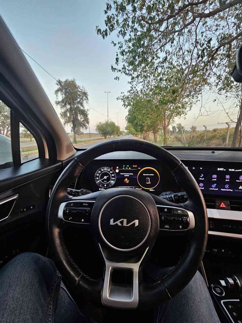 السلام عليكم ورحمة الله وبركاته
 سيارة كيا سبورتج خليجي موديل 2023 فول مواصفات بانوراما 1 على 1
رقم بغداد
سيارة باسمي
حجم المحرك 2000 دوش
الداخل جلد اسود
تبديل البنيد والجاملغ الأيسر
الداخل مكفول من اي ضرر
السعر 180 $
مكان السيارة بابل الحلة
رقم الهاتف ***********
