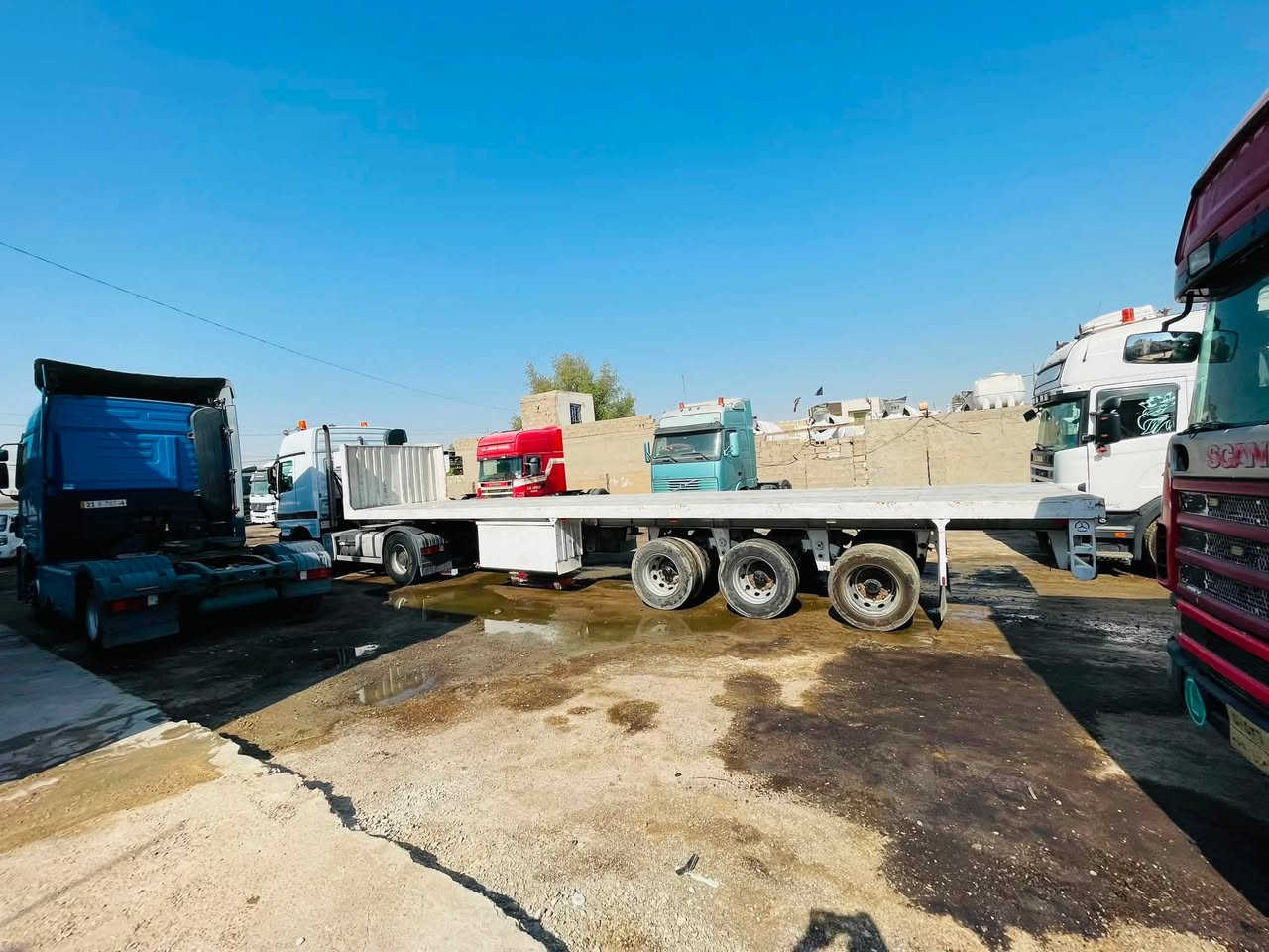 سلام عليكم سياره لبيع ٢٠٠٠هيه وعربنتها تحويل ثاني يوم
‭***********‬
