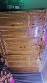 غرفه نوم للبيع كلش نضيفه مثل ماموضحة بالصورة شغل دنك لوي بيهة شغلات بص...