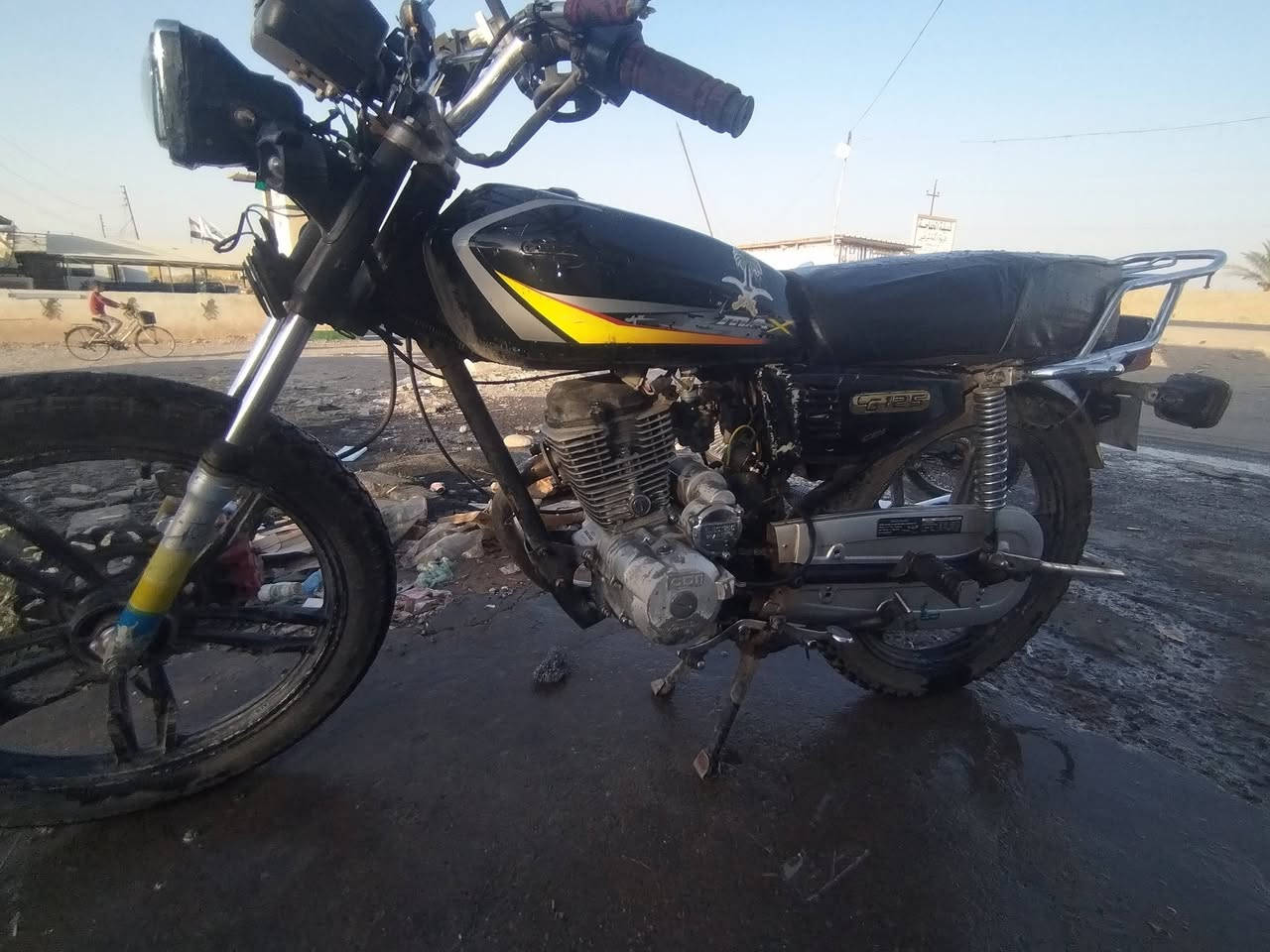للبيع ومرواس
سيفان موديل 23
نضيف محرك نار
كهربائيات كلها شغاله ضو اشاير سلف بس يعوزو كتف
مكاني كياره اجحله
السعر خابر ودلل
***********
