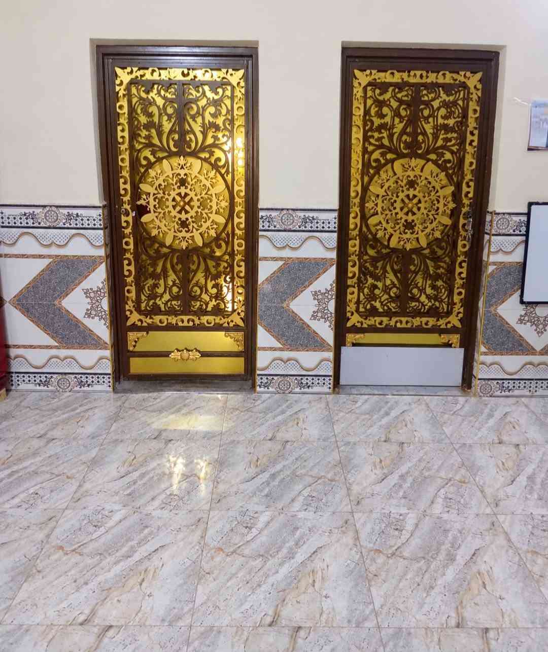 دار للــــــــــبيع
غرف نوم ٢/صاله/ مطبخ/ صحيات داخليه وخارجيه @واستقبال/ حديقه وكراج

المساحه ٢٠٠متر /زراعي

بناء بلوك /طابق  

العنوان/الدفاس قريه العزه بضهر الاساله مال ماي

السعر/٥٥
الرقم الاستفسار ‏‪***********‬‏
