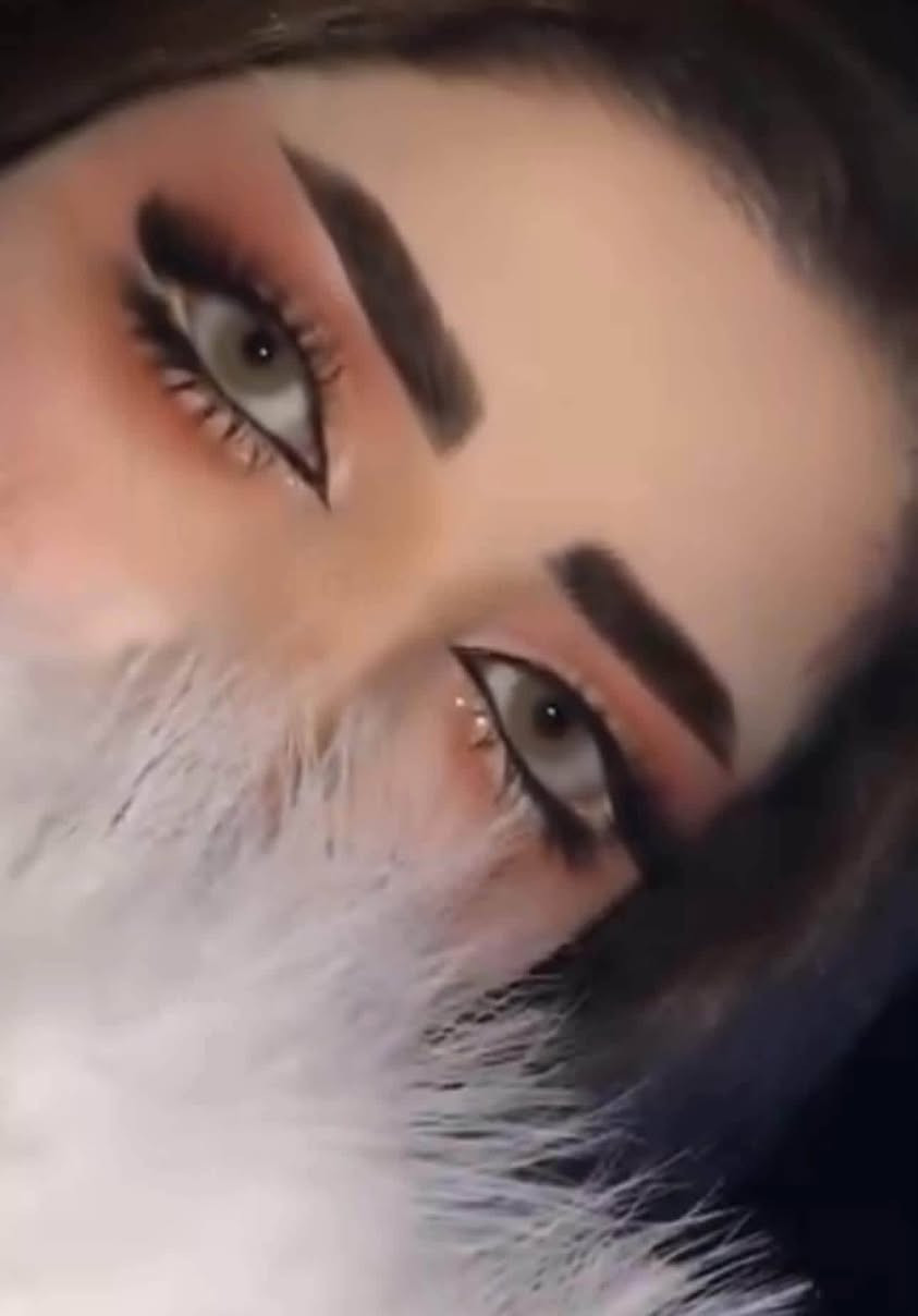 اذا حابه تكوني مميزه بمناسبتكم
قدم لكم افضل عروض المكياج
مهر ٥٠ يشمل مكياج وتسريحه واضافر ورموش وحفافه وتنضيف بشره
حنه وعرس ١٥٠ تشمل مكياج وتسريحه  رموش واضافر كرستال جسم حفافه تنضيف بشره تنضيف قدم 
مكياج مدعوه ١٥
تسريحه ومكياج ٢٥
ويفي ١٠
***********
