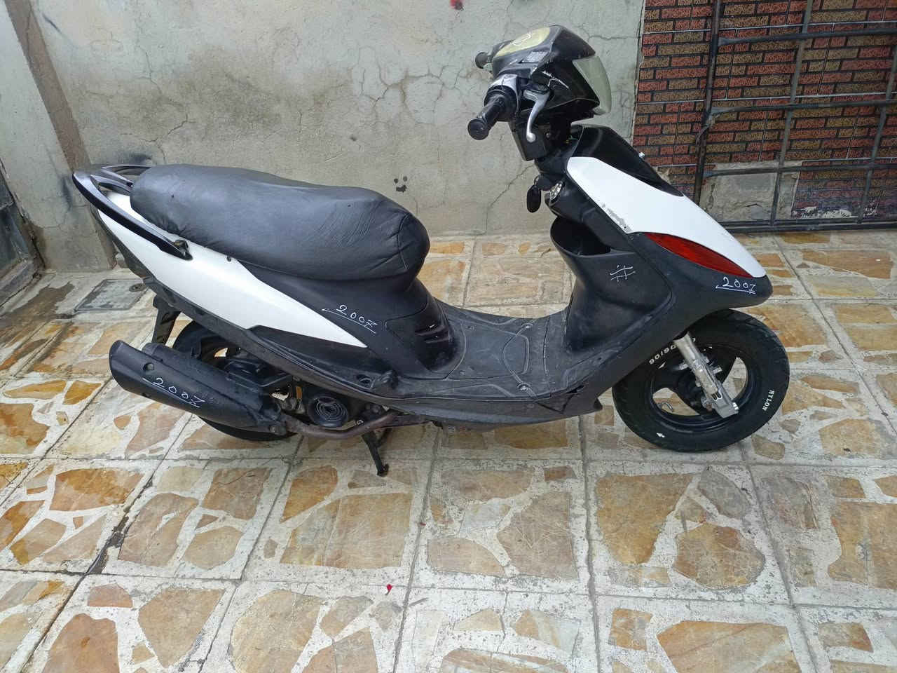 ماكس عدله شلعه معدل كهربائيات سلف هندر دبلات اوراق كامله وبسمي كفرات كلها مختمه ختم واحد بوشه 49 كفاله نضوح تبخير تنقيص مكينه خرسه زوج تايرات جدد دراجه كامله مكمله اوراق كامله وبسمي سعر 500 مكاني الحسينيه مال راشديه بغداد ***********
