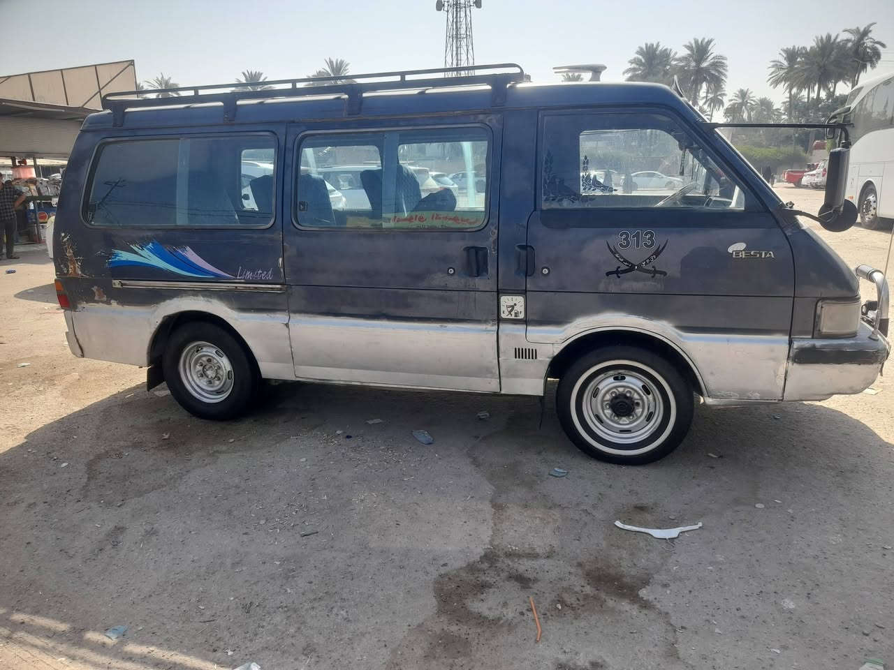 سلام عليكم كيه بسته البيع جاهره
سيارة حلوه نضيفه كبل لشارع تريد تحويل تريد وكالة رقم الماني سيارة ستيل صفاحه بس بيه طكات سعر 33 وبيه مجال اتصل على ***********

