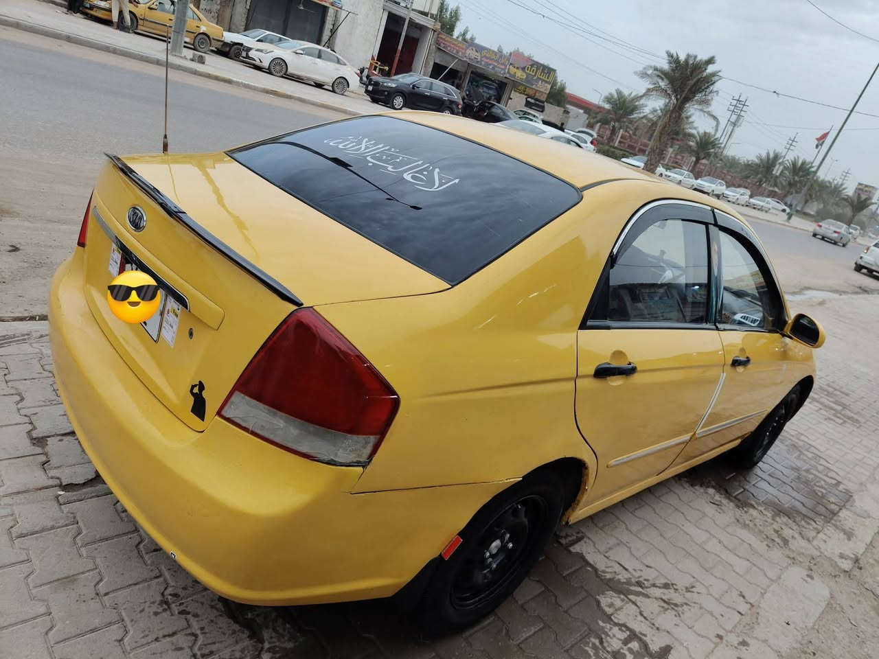 السلام عليكم كيه سيراتوو 2008  خليجيه البيع او مراوس. مكينتها وكير نعمه.  تبريدها خير من الله. حداديه نضيفه  ودواخلها حلوه سياره مال شغل. ملاحضه بيها قطعتين جاملق وبنيد  وضربه بسيطه يم قبق بنزين جف ايد  ***********
