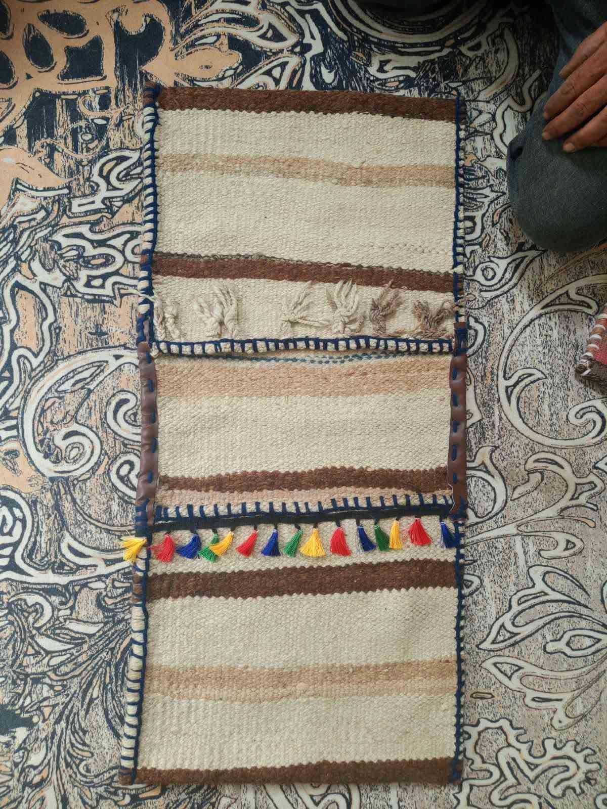 خروجه • مقاسات متعددة • واتساب