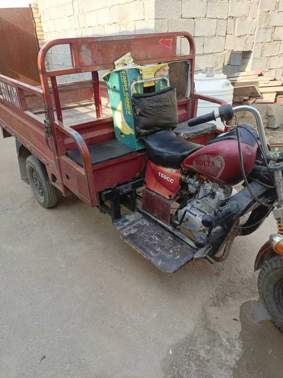 السلام عليكم ستوته سلطان مديل 15 نضيفه وكيله سيد خلدون ستوته ماعوزهه شي كامله ومرتبه السعر مليون وربعميه بيهه مجال قليل حگ الجيه الإستفسار 
‏‪***********‬‏
