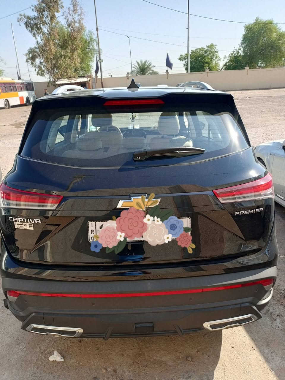 السلام عليكم للبيع شوفر ليت كابتيفيا بريمير فول مواصفات رقم بغداد ماشيه 4000 رايدها اب 27000000 مليون وبيها مجال سياره بعدها جديده رقمي ***********
*********** بغداد الطارميه
