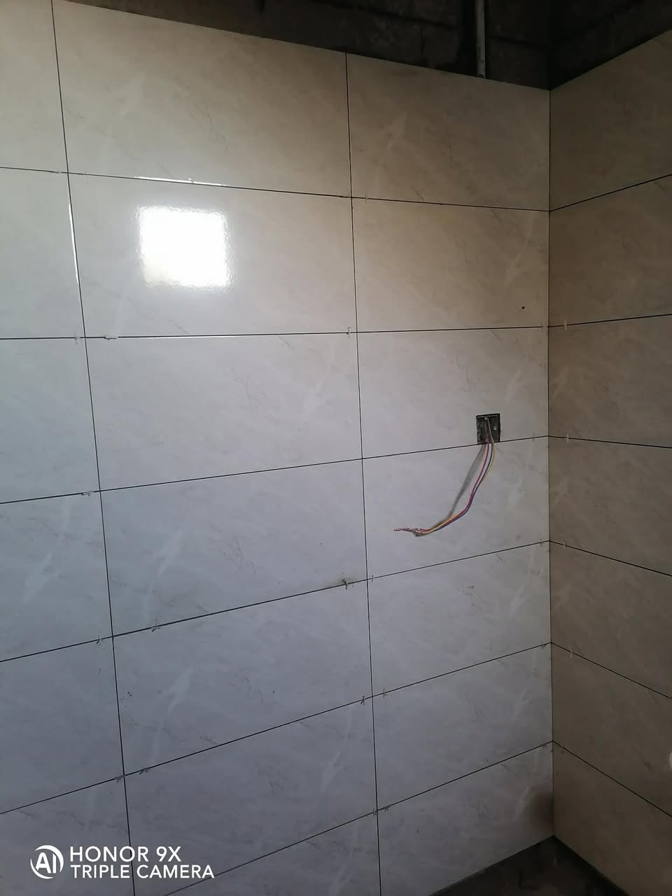 اسطه جدران وأرضيات شغل هندسي متفرغ حالياً نشتغل بالمتر واليومية تواصل
***********
*********** بي واتساب
