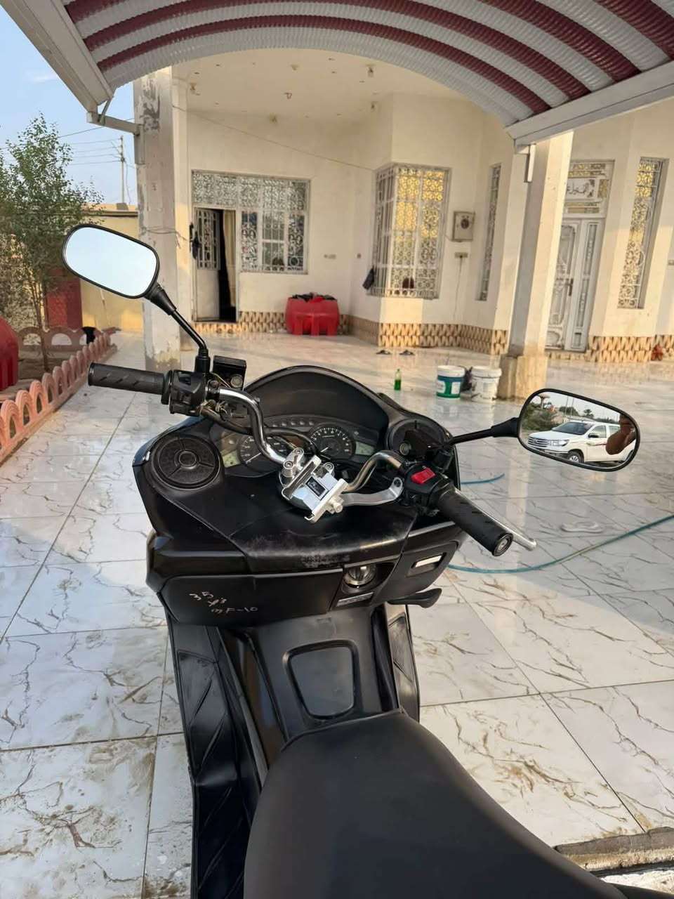فورزا 010 عميه بلاد صاعده هزه وباقيه عاللوحه فقط معاملتها كامله للبيع
دراجه مكفوله من كلشي جاهزه للأخير مكينه مكفوله قايش مبدل جديد عليه ضمان ٦ اشهر ماي راديتر  جديد الماني اللتر ب ١٠ صارله اسبوع مبدله دهن امزويل صار سنه مامخلي غيره كله الأصلي تايرات ثنين جدد دبلات خلفيه قبل اسبوع بدلتهن الاصليات فلتر الشوته مبدل قبل اسبوع ايضاً كهربائيات جاهزه ماملعوب بضفيرتها لايت زنون الاصلي ابو ٩٠ الف والدراجه شرط انطي بيها ضمان اسبوع كامل فحص وين متريد اخذها افحصها جاهزه من كلشي شرط سنه صارلها عندي مامخليلها بانزين عادي بس بوقت الازمه
السعر مليون وربع وبيها مجال للشراي  رقم الهاتف ‭

‭***********‬
