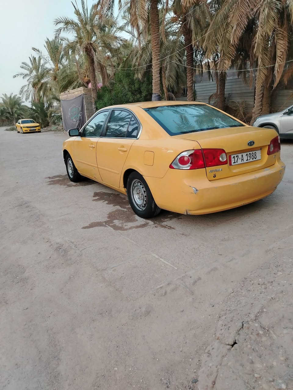 كية ابوتيمة ٢٠٠٨ أمريكي
مصفرة خط وبحث ب اسمي سنوية لل ٢٨
كير ومحرك خير من الله 
محركة ٢٠٠٠

مبدل بيه جاملغ وبنيد

منضومة تبريد جديده

مراوس فقط

***********
