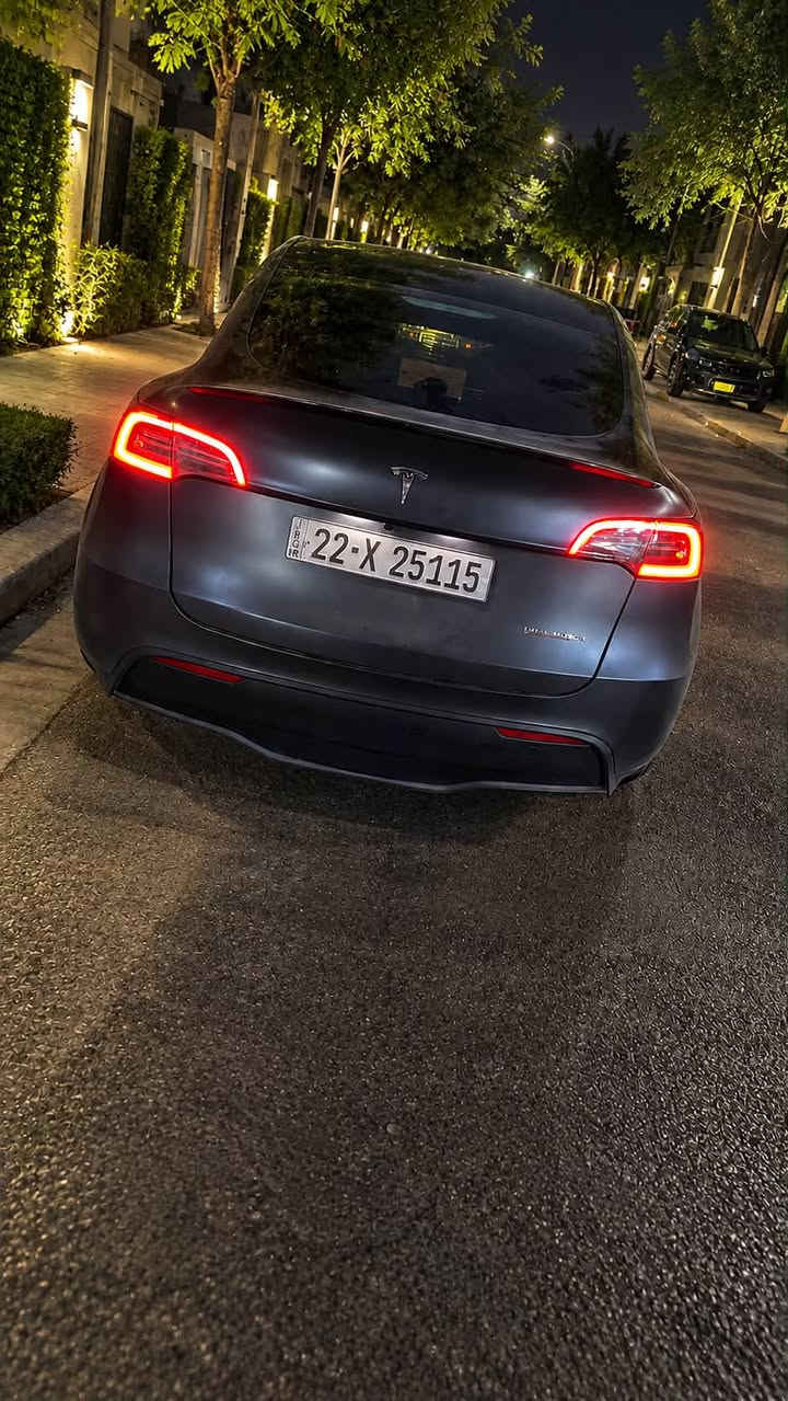 Tesla 2025 Model Y Performance ⚡️
🚘 الموديل: Tesla Model Y Performance
📅 السنة: 2025
🔢 رقم أربيل: 22X25115
🛣️ المسافة: 51,000 KM
📡 One Line / أون لاين
⚡ Dual Motor – دبل ماطور

✨ المواصفات والإضافات:

* تغليف كامل مات
* تضليل سنوية 80%
* إيرباكات سليمة 100%
* شواصي ولغد سليم 100%
* بانوراما سليمة بدون فطر
* بردة سقف سلايت
* سستم صوت
* سستم إنارة داخلي
* السيارة من الداخل كاربون فايبر بالكامل

🚨 الحادث: صندوق + جام خلفي 🚨

📍 مكان السيارة: المنطقة الخضراء أو القادسية – مجمع الوزراء

👤 أحمد المالكي
📞 ***********
